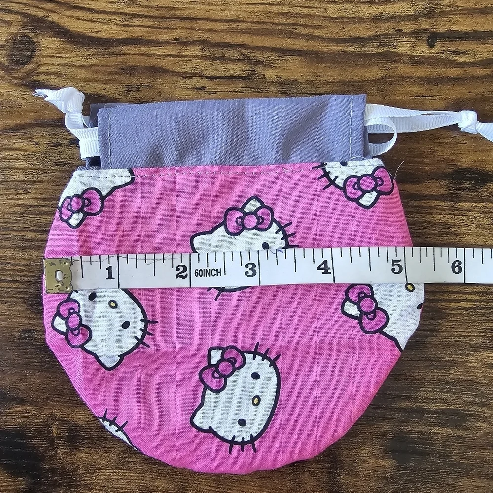 Hello Kitty Mini Pouch Party  Bag. 10 Pcs For $25.00